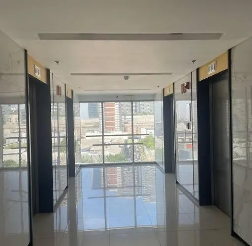 Fame Residences Edsa Shaw Mrt Shangrila Megamall Apartment